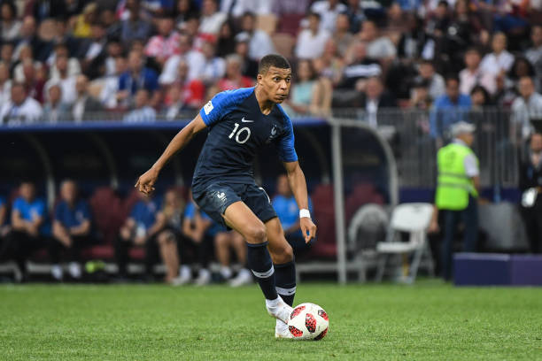 在全球足球 在全球足球